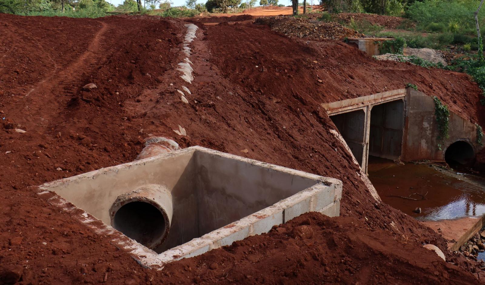 Obras do novo acesso às Moreninhas avançam e 63% dos serviços já estão executados. Obras do novo acesso às Moreninhas avançam e 63% dos serviços já estão executados.