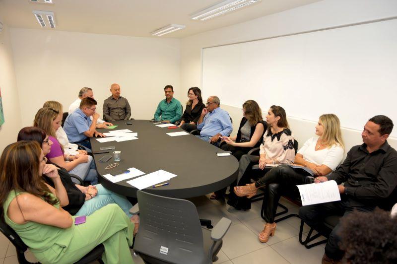 AGEMS tem Acordo de Equipe inédito na Diretoria de Gás e Energia com metas para regulação eficiente. AGEMS tem Acordo de Equipe inédito na Diretoria de Gás e Energia com metas para regulação eficiente.
