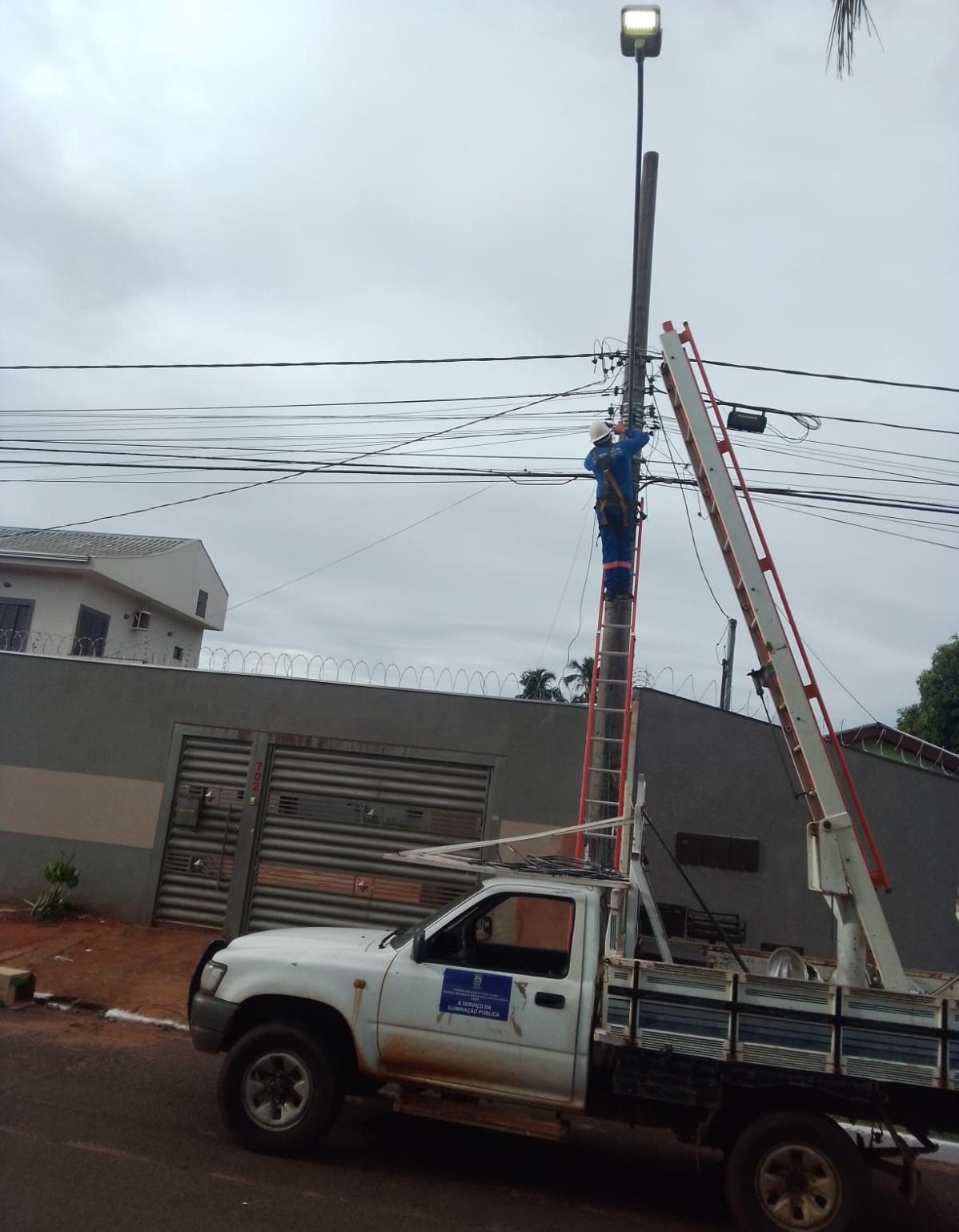 Indicações do Professor Riverton levam melhorias a bairros das regiões Lagoa e Centro.