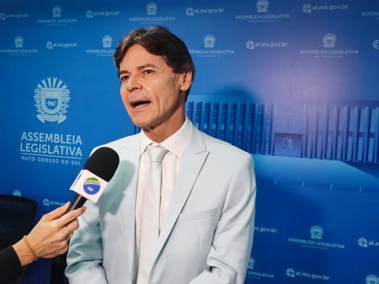 Paulo Duarte retorna para o quarto mandato na Assembleia Legislativa. Paulo Duarte retorna para o quarto mandato na Assembleia Legislativa.