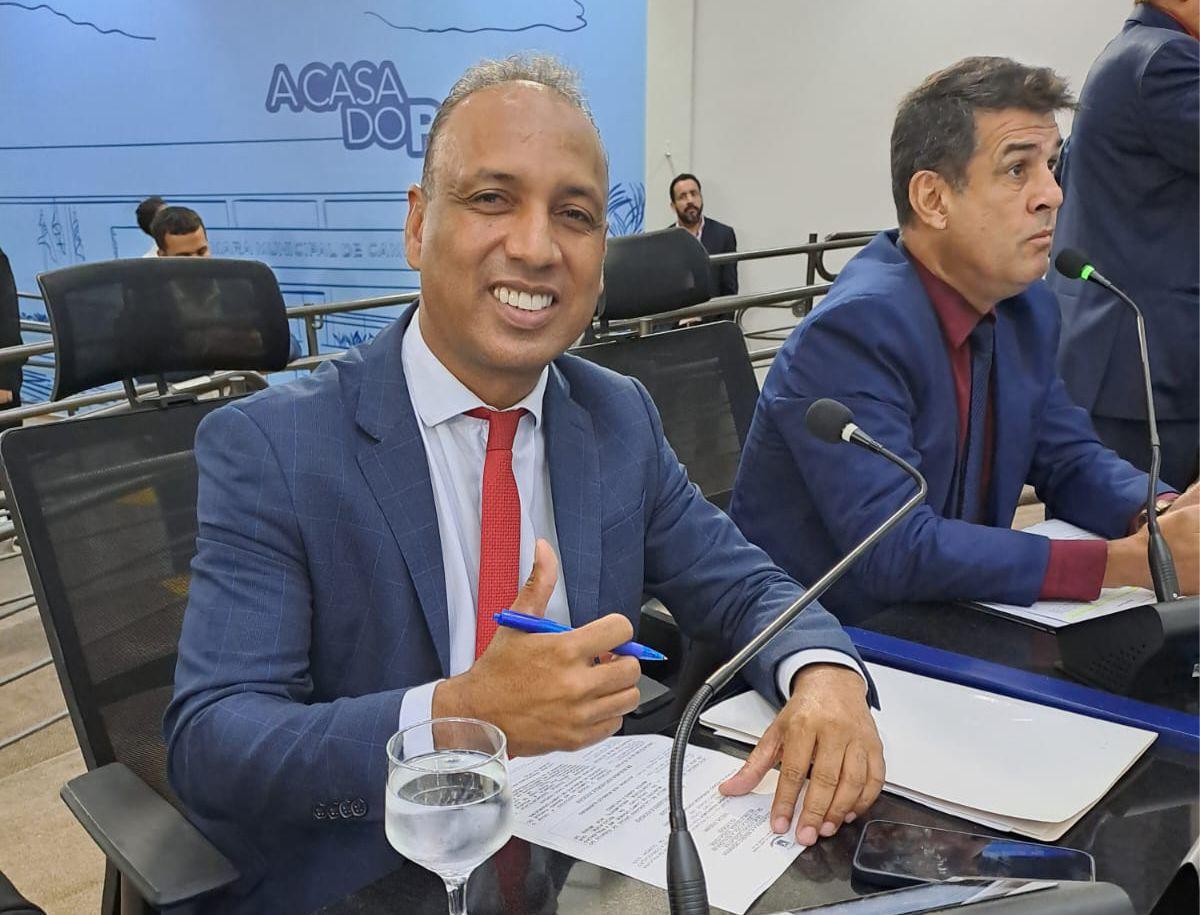Vereador Junior Coringa é destaque na Câmara Municipal como um dos Campeões em Indicações e Emendas no Orçamento, Beneficiando os Bairros de nossa Capital.