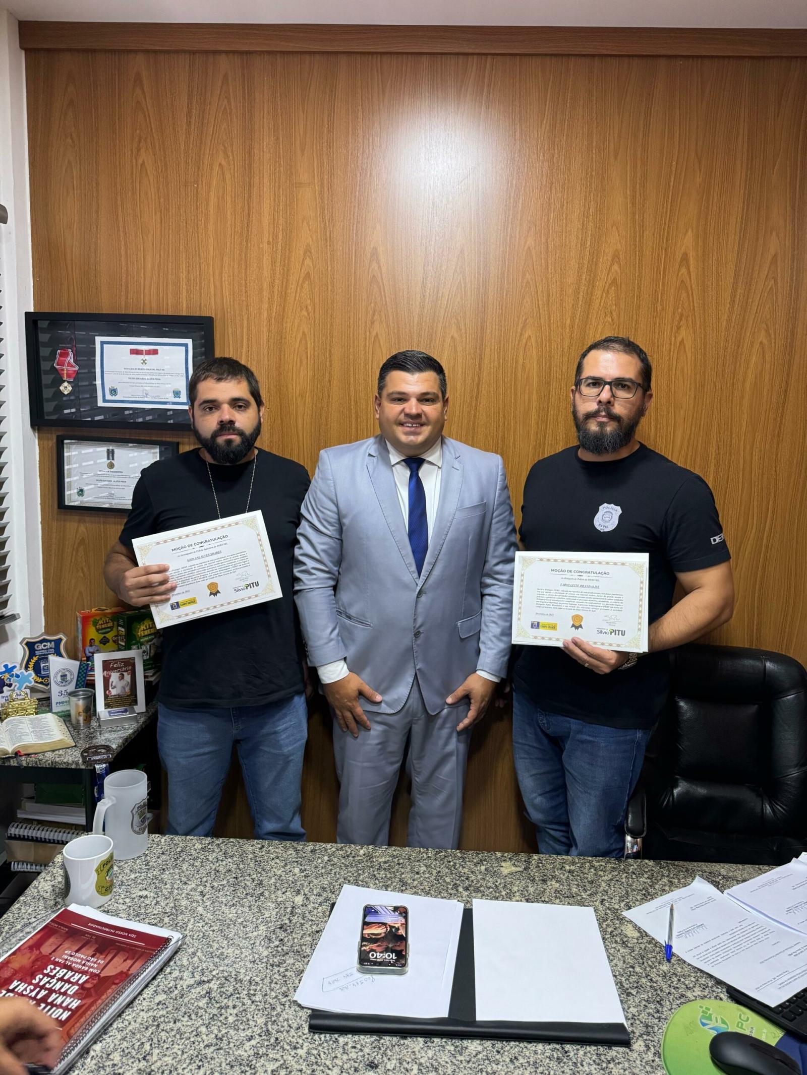 Vereador Silvio Pitu homenageia e destaca a importância do trabalho desenvolvido pela DERF – Delegacia especializada de Repressão à Roubos e Furtos.