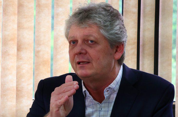 Verruck representará MS em Bruxelas para tratar sobre as novas leis sobre exportações. Verruck representará MS em Bruxelas para tratar sobre as novas leis sobre exportações.
