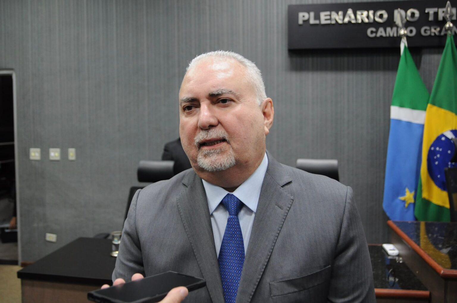 Campo Grande recebe do Tribunal de Justiça de MS título de cidade acolhedora das crianças e adolescentes. Campo Grande recebe do Tribunal de Justiça de MS título de cidade acolhedora das crianças e adolescentes.