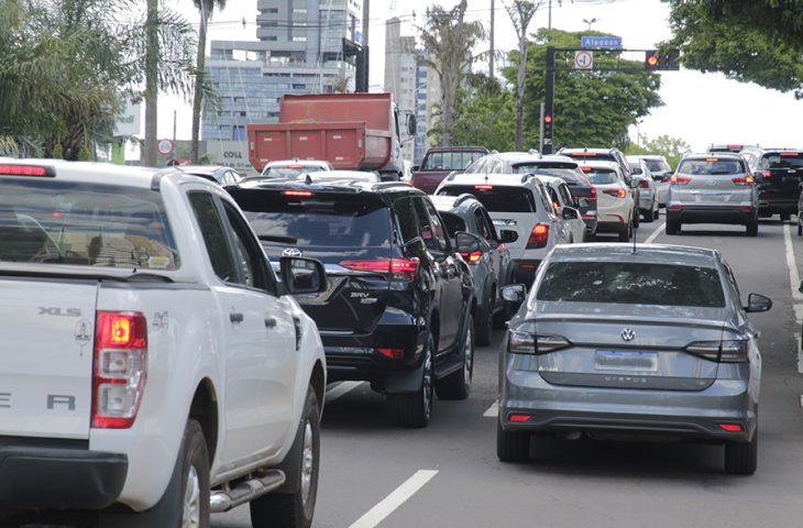 Aberto calendário de licenciamento de 2024 e veículos com placa final 1 e 2 devem se regularizar em abril. Aberto calendário de licenciamento de 2024 e veículos com placa final 1 e 2 devem se regularizar em abril.