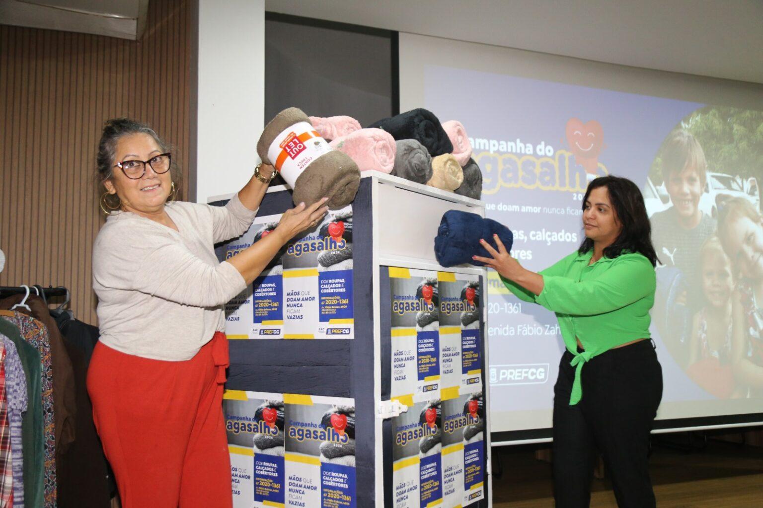 Com mais de 30 pontos de coleta, FAC inicia Campanha do Agasalho.