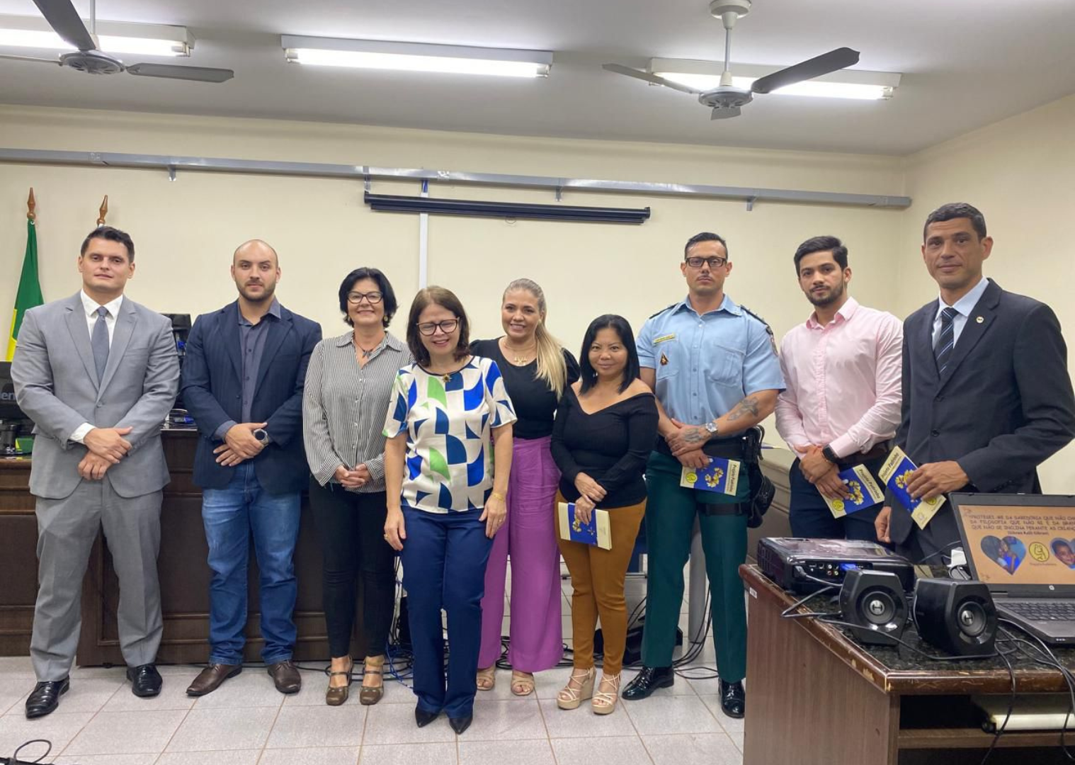 Comarca de Bataguassu aproxima sociedade civil e judiciário em prol de crianças e adolescentes. Comarca de Bataguassu aproxima sociedade civil e judiciário em prol de crianças e adolescentes.