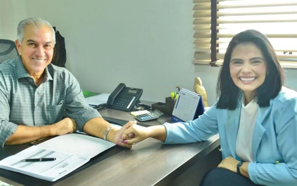 A ex-vereadora de Campo Grande, Grazielle Machado, deixou o União Brasil, onde se filiou recentemente, para se filiar ao PSDB.  A ex-vereadora de Campo Grande, Grazielle Machado, deixou o União Brasil, onde se filiou recentemente, para se filiar ao PSDB.