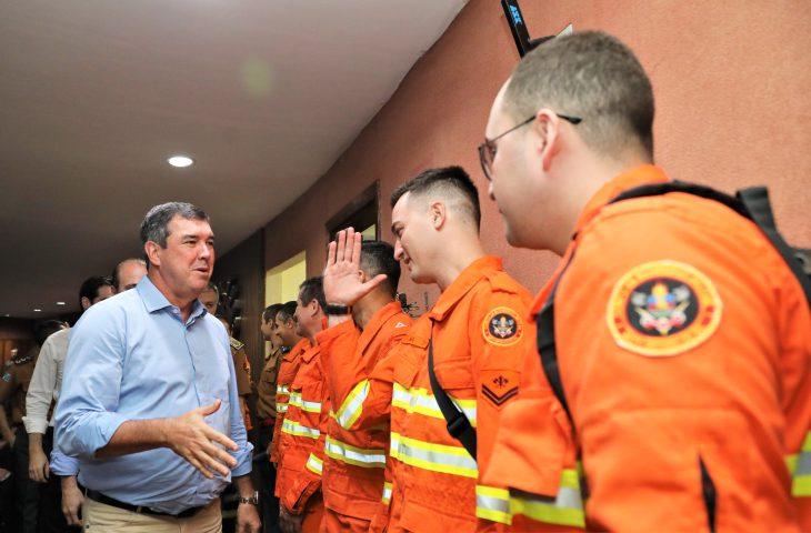 MS define ações preventivas e atuação para combate de incêndios florestais com participação do RS, BA e MT. MS define ações preventivas e atuação para combate de incêndios florestais com participação do RS, BA e MT.
