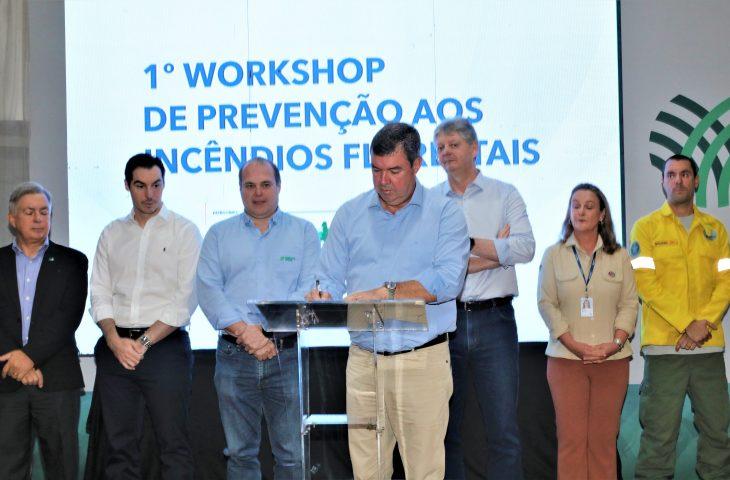 Para proteção do Pantanal e demais biomas, Governo de MS decreta situação de emergência ambiental. Para proteção do Pantanal e demais biomas, Governo de MS decreta situação de emergência ambiental.