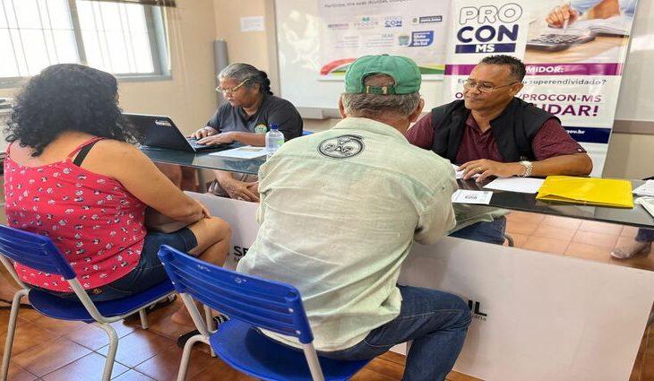 Procon no Campo orienta consumidores de áreas rurais de Sidrolândia. Procon no Campo orienta consumidores de áreas rurais de Sidrolândia.
