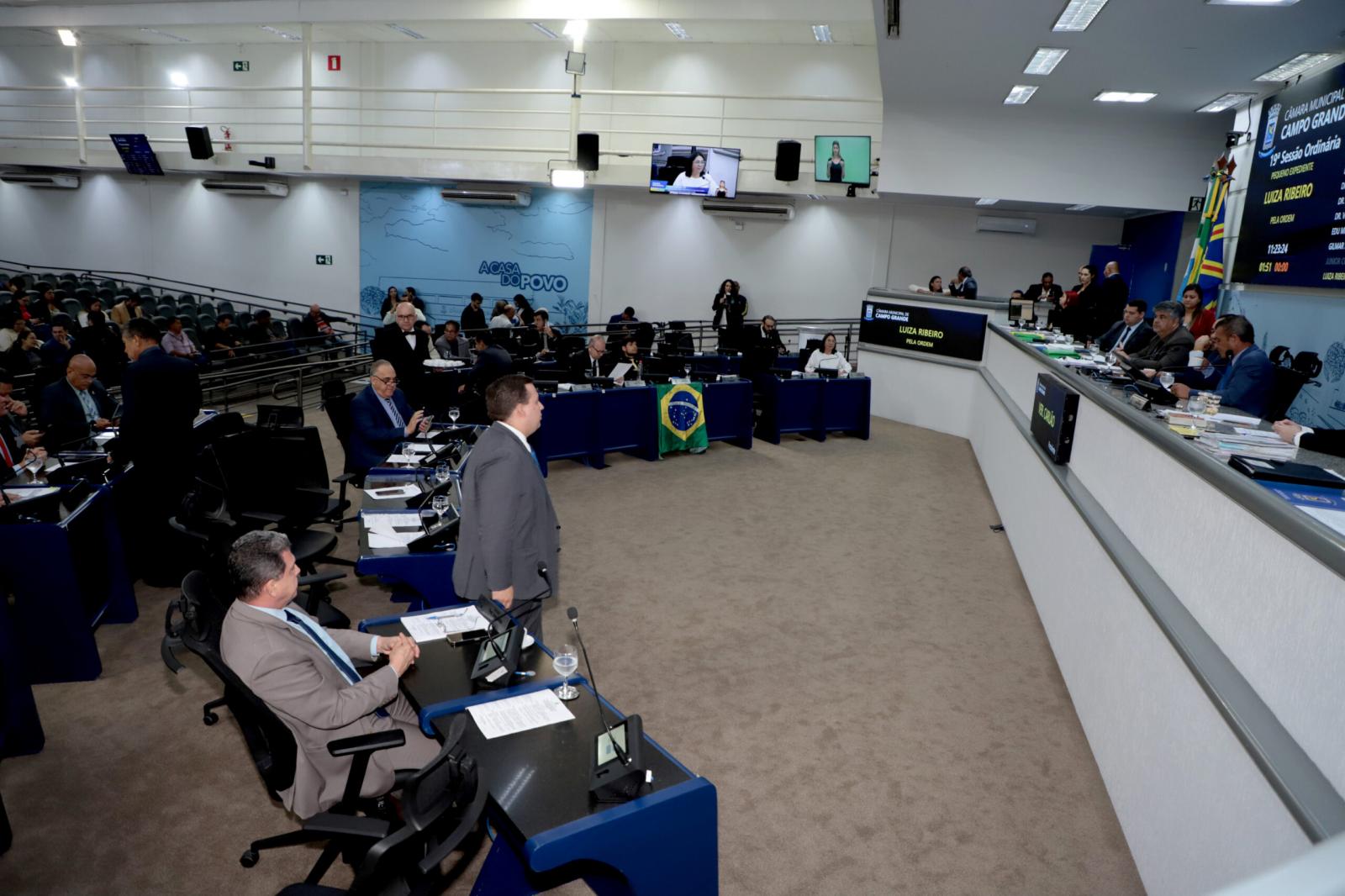 Vereadores votam três Projetos e dois Ofícios “Ad Referendum” na sessão desta quinta-feira.