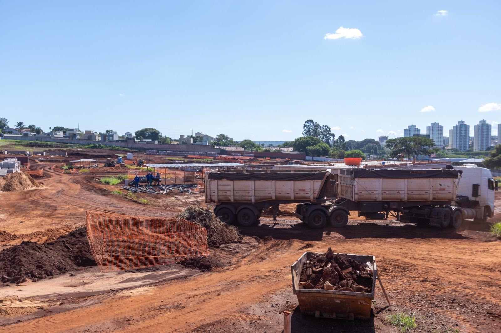 Avanços no Condomínio Belas Artes revelam compromisso com moradia digna em Campo Grande.