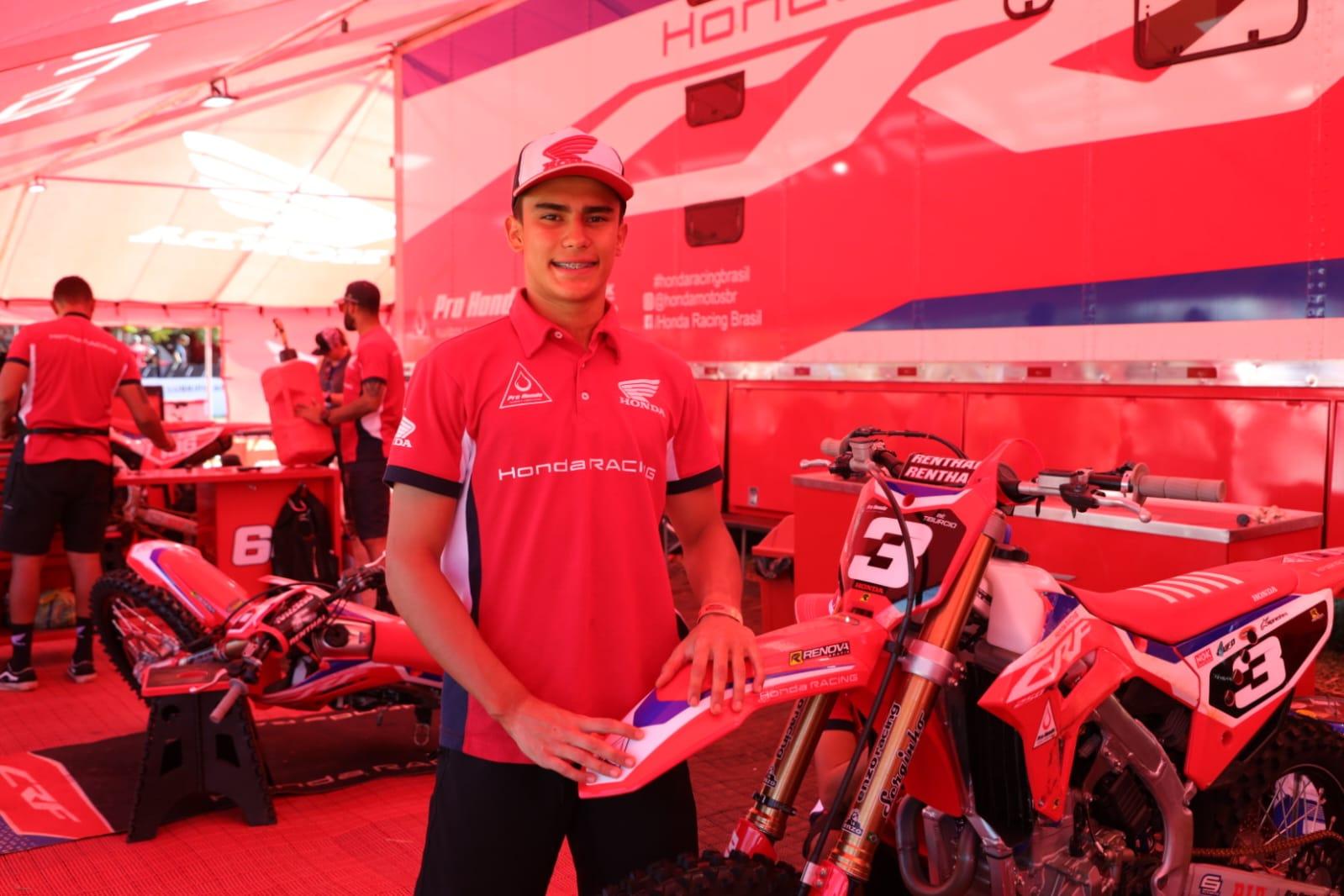 Reconhecida na América Latina, pista de motocross da Capital é palco de Campeonato Brasileiro neste final de semana.