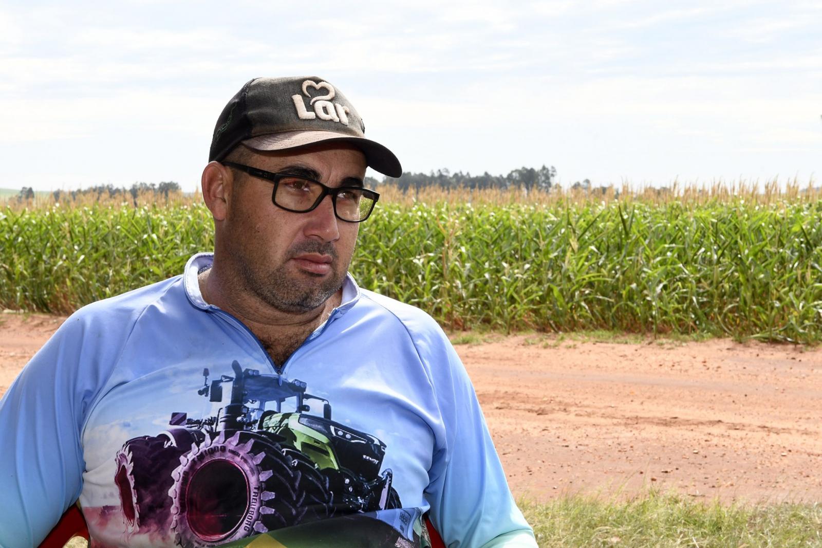 Na reta final, obra na MS-270 traz benefícios e muda realidade na região de fronteira. Na reta final, obra na MS-270 traz benefícios e muda realidade na região de fronteira.