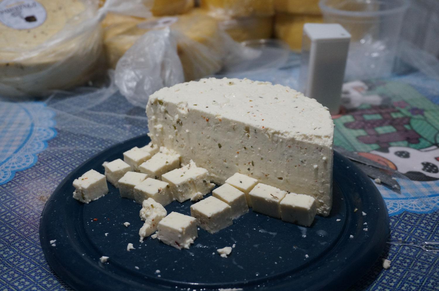Faltam apenas 15 dias para a 7ª edição da Festa do Queijo do Distrito de Rochedinho. Faltam apenas 15 dias para a 7ª edição da Festa do Queijo do Distrito de Rochedinho.