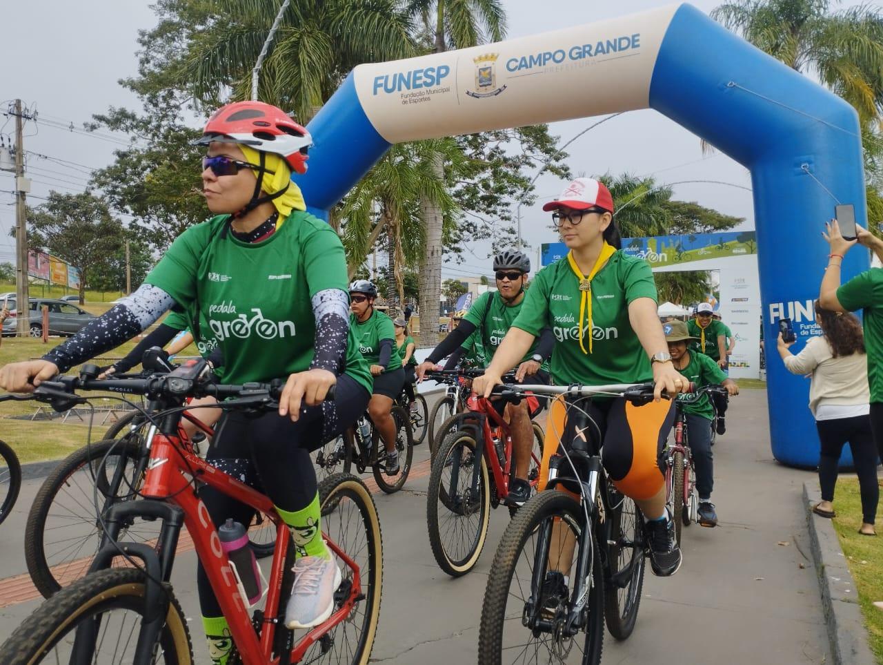 Atividades esportivas da Funesp marcam ato solidário na Capital.