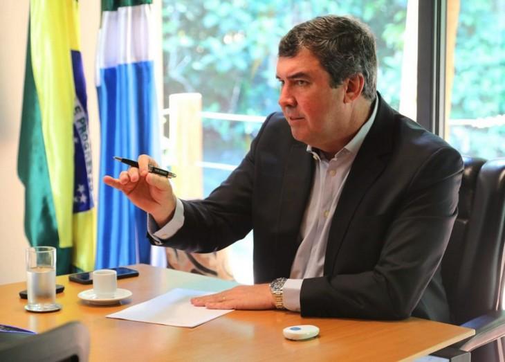 Governador Eduardo  Riedel enfrentará difíceis decisões políticas nas eleições para prefeito de Campo Grande. Governador Eduardo  Riedel enfrentará difíceis decisões políticas nas eleições para prefeito de Campo Grande.