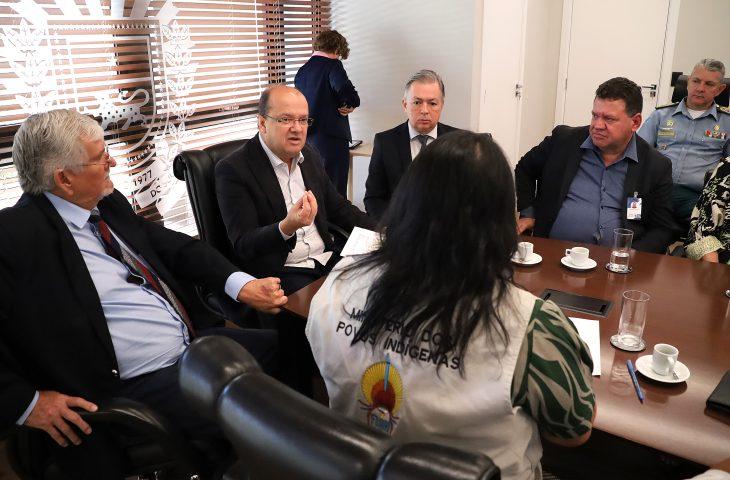 Governo do MS recebe presidente da Funai para discutir e fortalecer políticas públicas aos povos originários. Governo do MS recebe presidente da Funai para discutir e fortalecer políticas públicas aos povos originários.