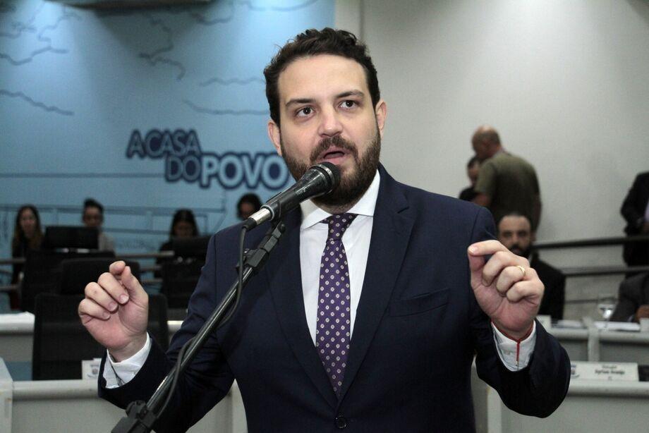 Justiça bloqueia R$ 12,5 milhões de Claudinho Serra por desvios na prefeitura de Sidrolândia. Justiça bloqueia R$ 12,5 milhões de Claudinho Serra por desvios na prefeitura de Sidrolândia.