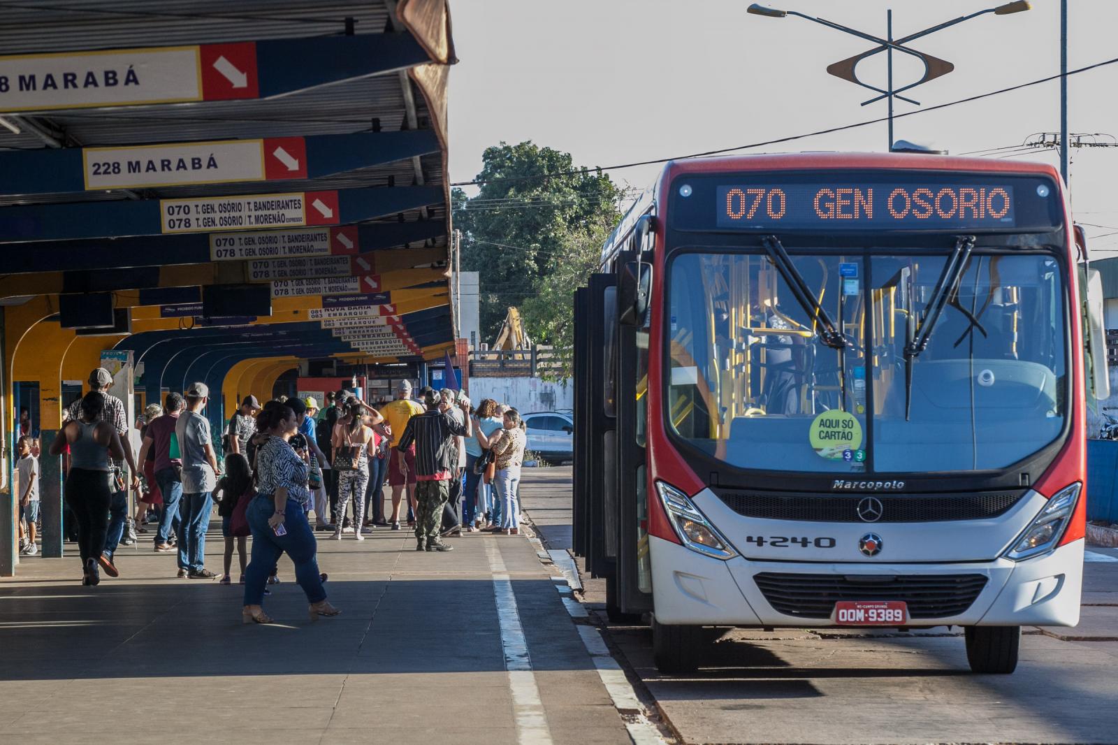 Prefeitura sanciona subsídio de R$ 19,5 milhões para o transporte coletivo.