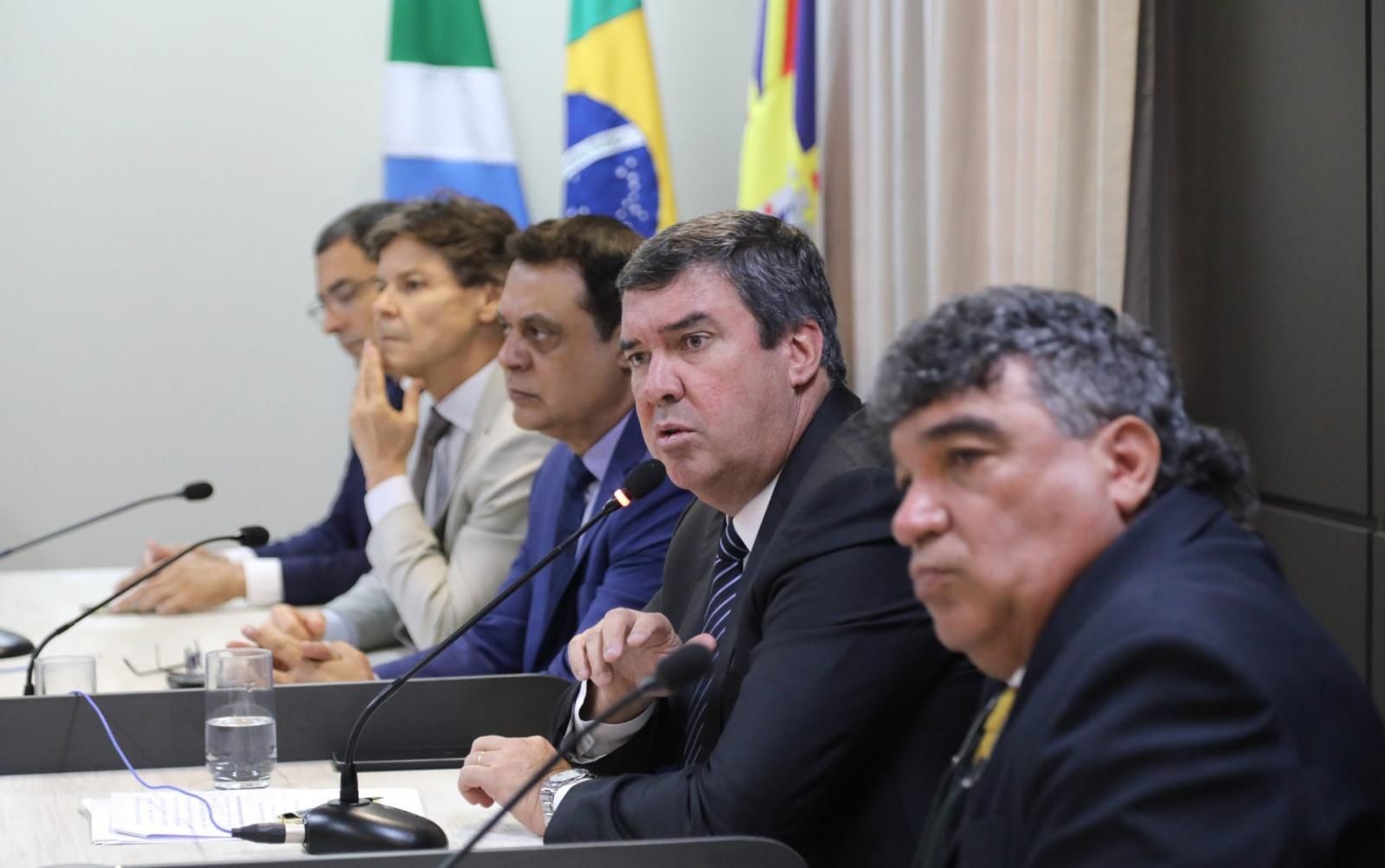Conselheiros tomam posse no Tribunal Administrativo Tributário de Mato Grosso do Sul.