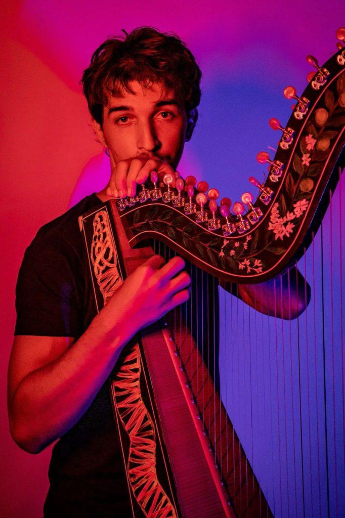 Ossuna Braza e Marcos Assunção abrem o Som da Concha 2024; show será no dia 7 de julho.