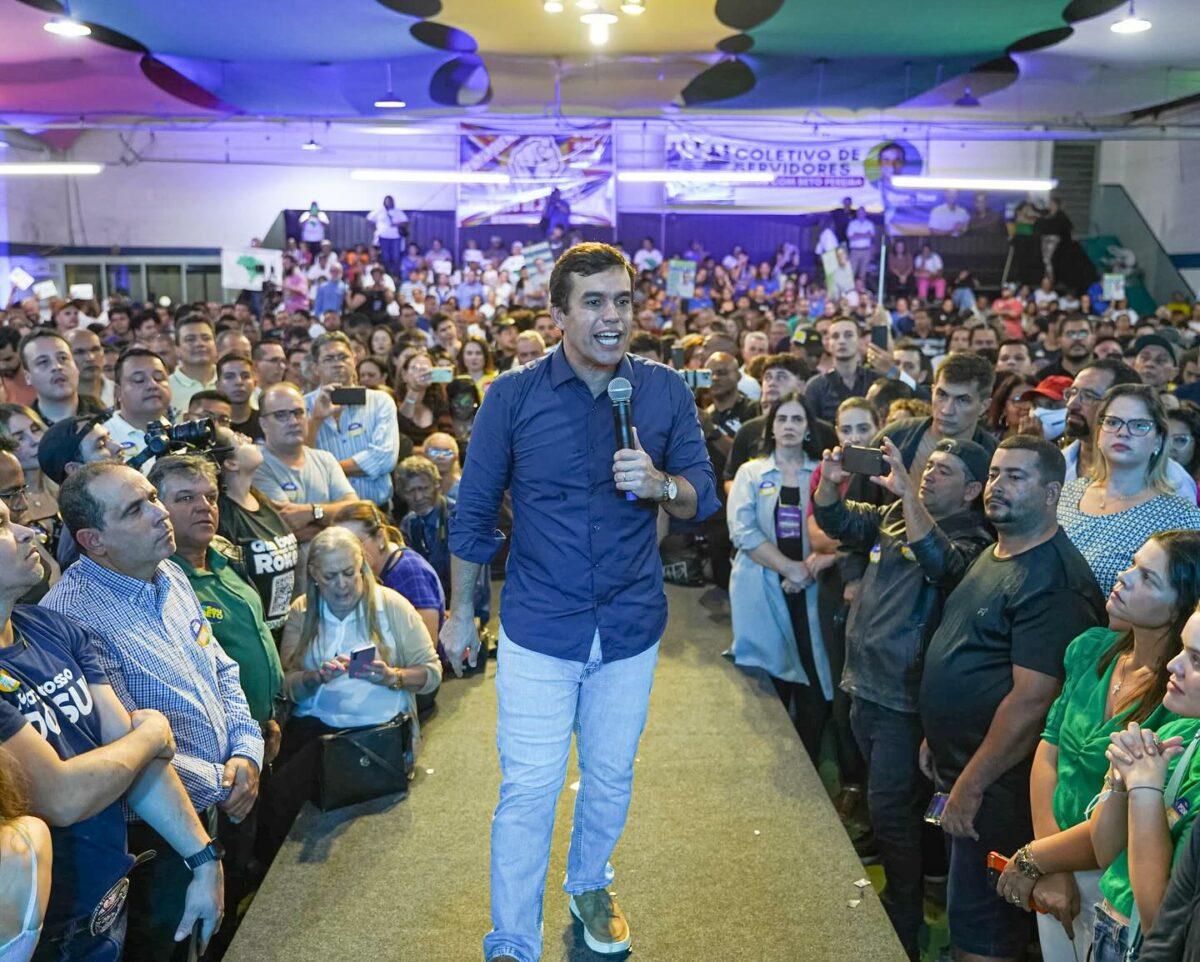 Beto Pereira lança a sua pré-candidatura a prefeito de Campo Grande, e foi um sucesso, mais de 10 mil pessoas esteve no evento. Beto Pereira lança a sua pré-candidatura a prefeito de Campo Grande, e foi um sucesso, mais de 10 mil pessoas esteve no evento.