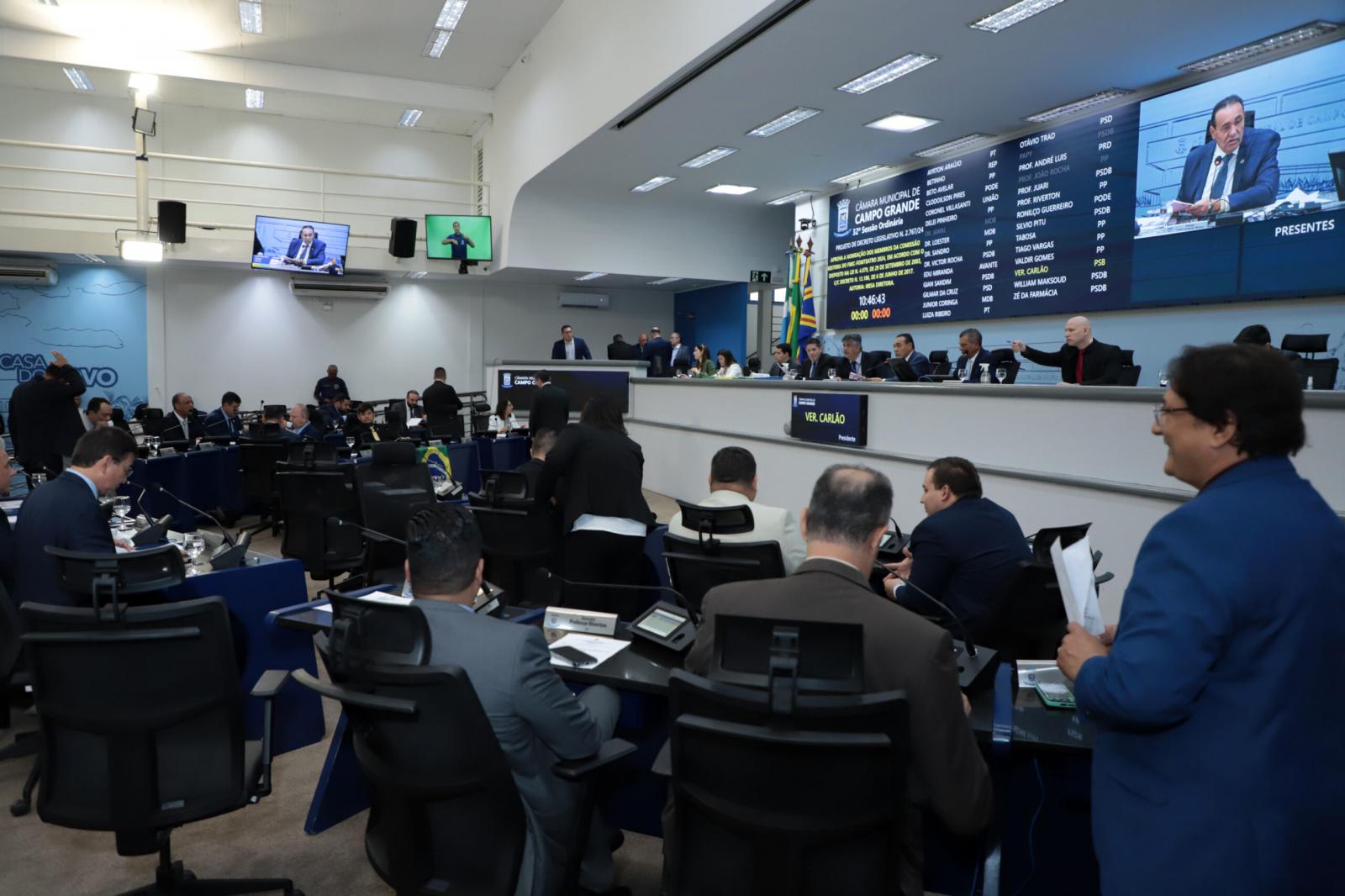 Vereadores aprovam cinco Projetos na sessão ordinária desta quinta-feira.