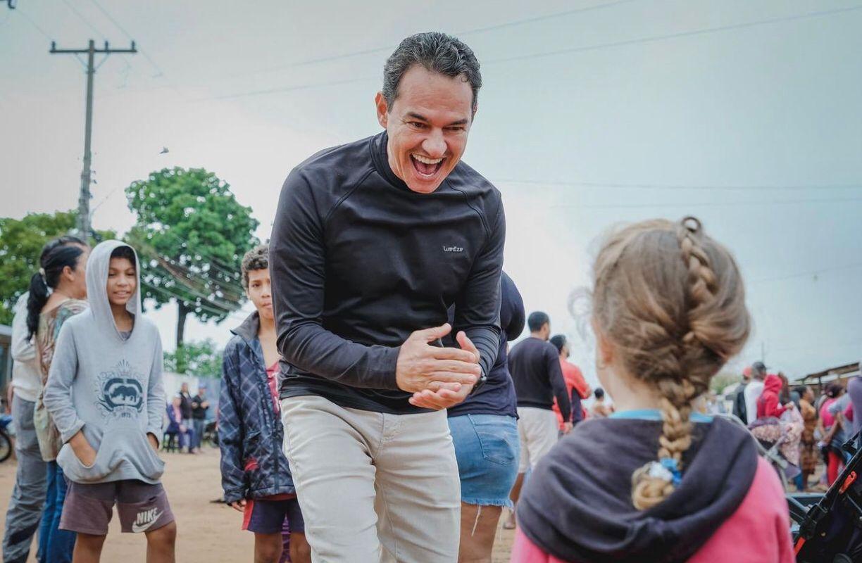 Ex Prefeito Marquinhos Trad lidera pesquisa para vereador em Campo Grande, Trad pode ser o candidato mais bem votado nas eleições 2024. Ex Prefeito Marquinhos Trad lidera pesquisa para vereador em Campo Grande, Trad pode ser o candidato mais bem votado nas eleições 2024.
