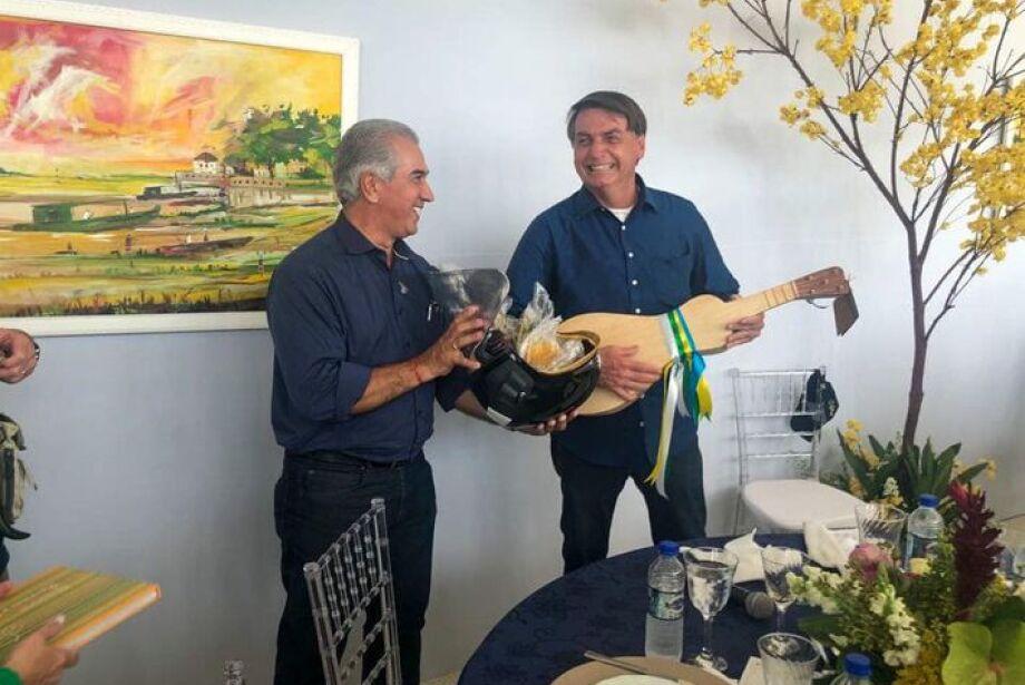 O ex presidente Jair Messias Bolsonaro amplia afastamento de aliados de 2018 e impõe candidatos de olho em 2026.