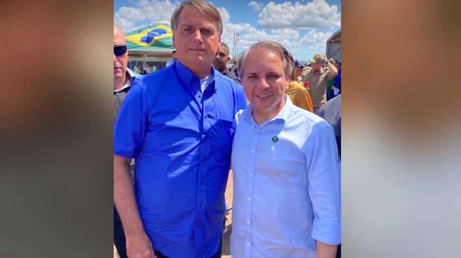 Coronel David se reúne em Brasília com o ex presidente Jair Messias  Bolsonaro para articular  estratégia de fortalecimento da direita em Campo Grande-MS. Coronel David se reúne em Brasília com o ex presidente Jair Messias  Bolsonaro para articular  estratégia de fortalecimento da direita em Campo Grande-MS.