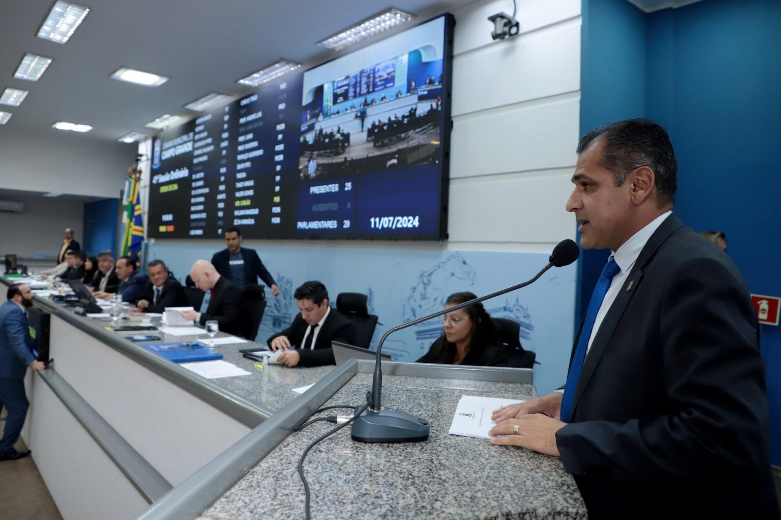 Relator da LDO por 3 anos, Betinho agradece confiança e comemora conquistas que beneficiaram Campo Grande.