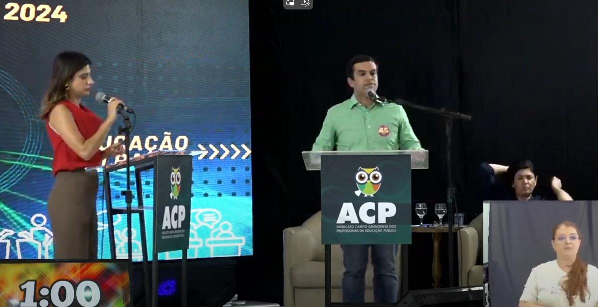 Alvo dos candidatos, Adriane reage com ataques ao PSDB e Figueiró “incorpora” em debate.