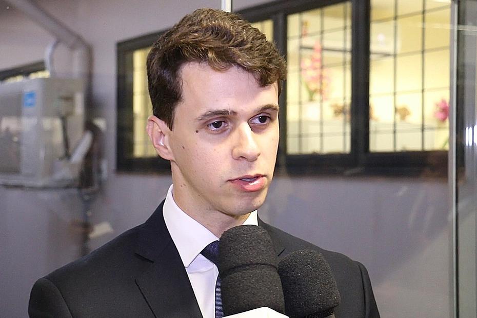 Arquiteta e pecuarista voltam à prisão pelo desvio milionário na Prefeitura de Amambai. Arquiteta e pecuarista voltam à prisão pelo desvio milionário na Prefeitura de Amambai.