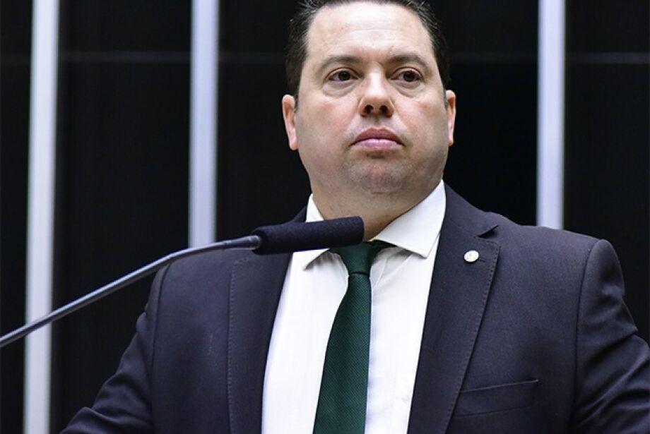 Deputado bolsonarista critica ação da Força Nacional na região de Douradina.