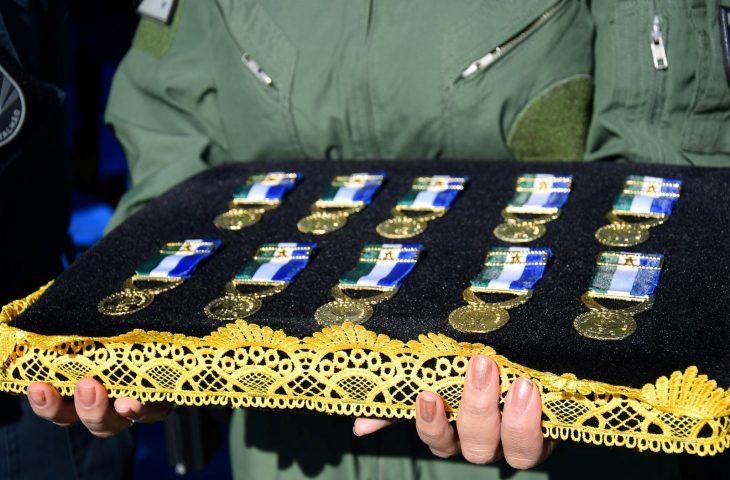 DOF celebra 37 anos com outorga da medalha Águia da Fronteira em Dourados na segunda-feira. DOF celebra 37 anos com outorga da medalha Águia da Fronteira em Dourados na segunda-feira.