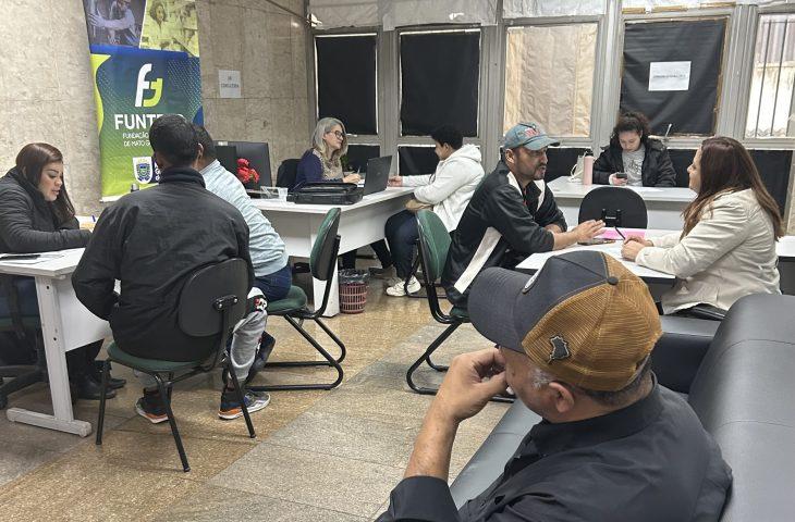 Funtrab e consultoria de RH oferecem 49 vagas de contratação mais ágil nesta sexta-feira. Funtrab e consultoria de RH oferecem 49 vagas de contratação mais ágil nesta sexta-feira.