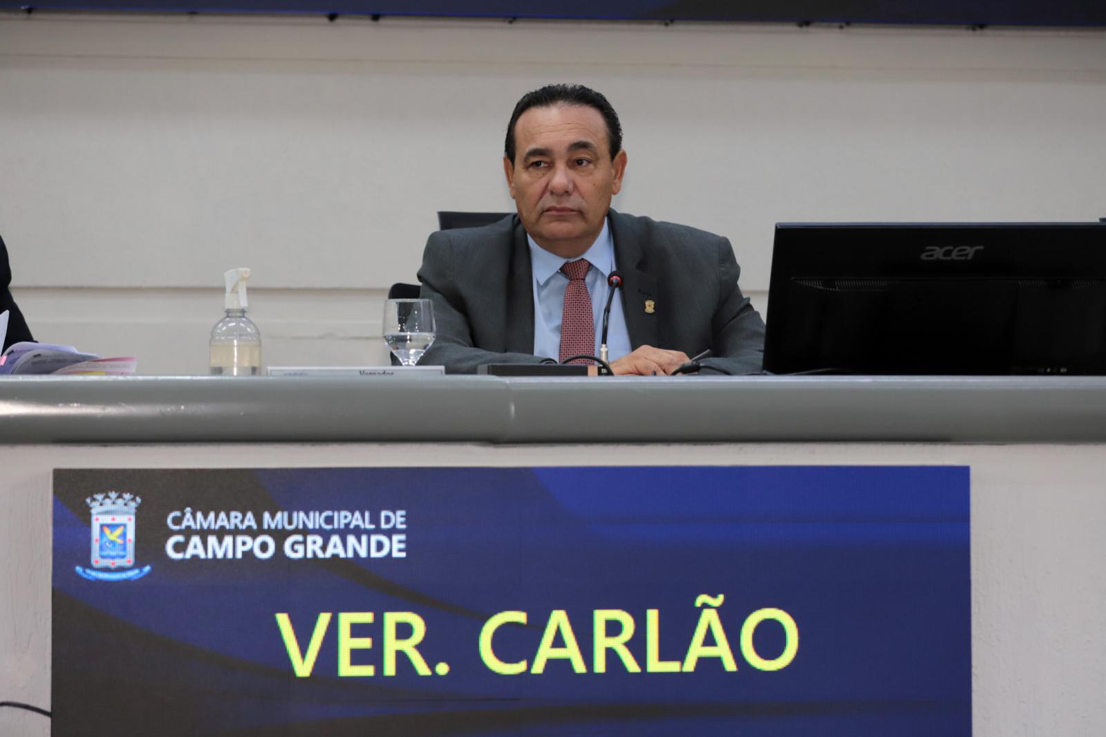 O Presidente da Câmara Municipal de Campo Grande  Carlos  Augusto Borges  diz que  “o dinheiro não vai ser usado agora”,  sobre verba do hospital municipal.