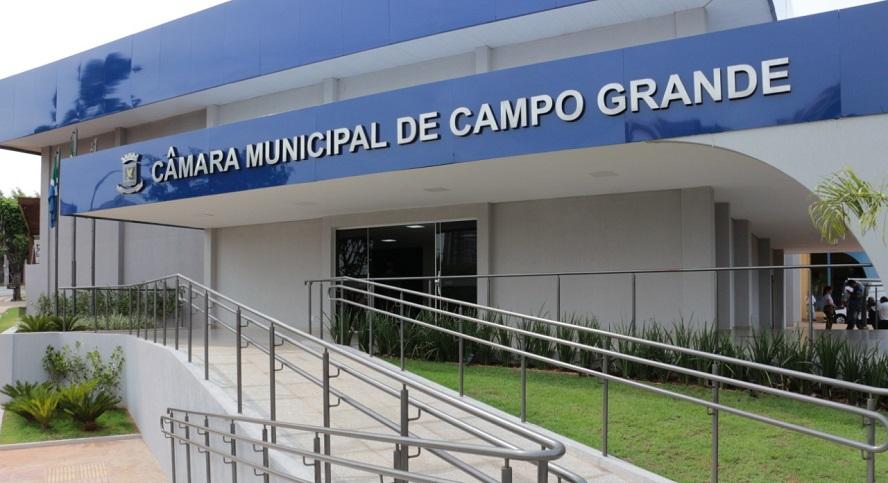 Vereadores aprovam três projetos na sessão desta terça-feira. Vereadores aprovam três projetos na sessão desta terça-feira.