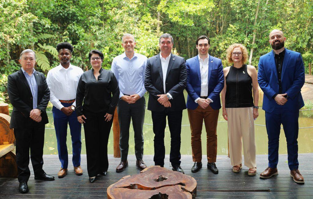 Na busca de conhecer potencialidades e oportunidades, cônsul-geral americano visita Mato Grosso do Sul. Na busca de conhecer potencialidades e oportunidades, cônsul-geral americano visita Mato Grosso do Sul.
