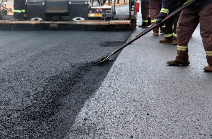 Com obras estruturantes, Governo prepara MS para o crescimento econômico e um futuro de oportunidades. Com obras estruturantes, Governo prepara MS para o crescimento econômico e um futuro de oportunidades.