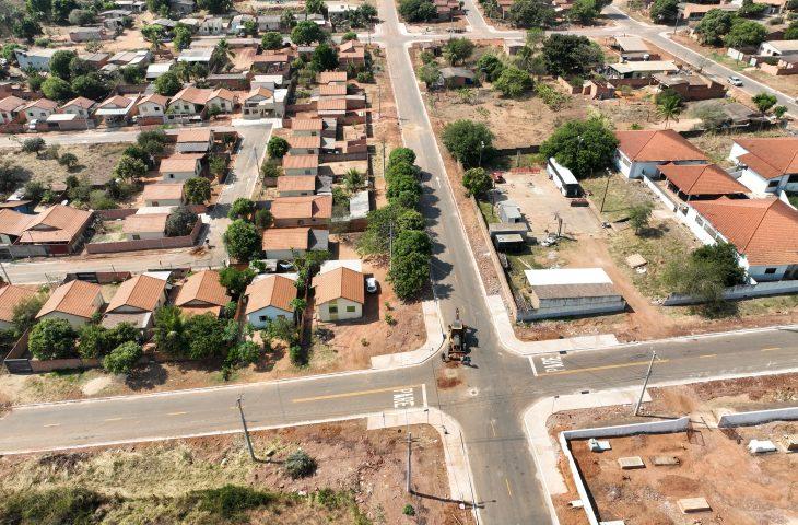 Governo de MS avança na meta de asfaltar 100% de bairro mais antigo de Rio Negro. Governo de MS avança na meta de asfaltar 100% de bairro mais antigo de Rio Negro.