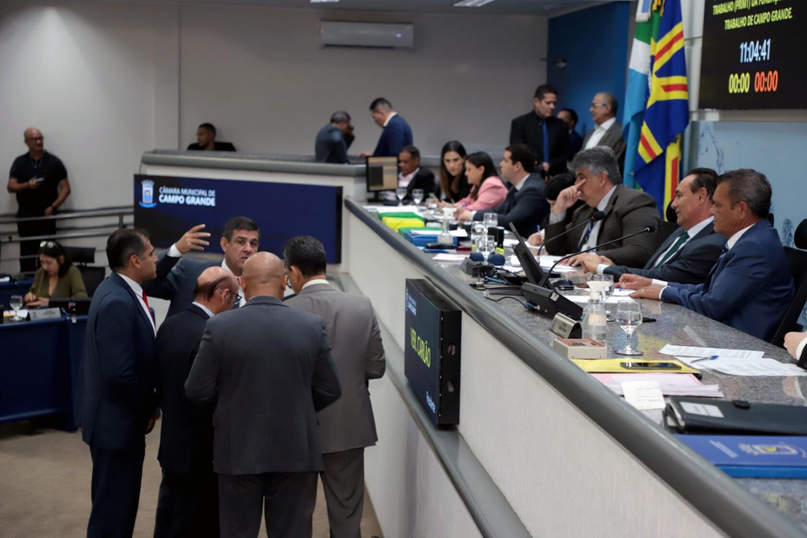 Vereadores votam dois projetos na sessão da próxima terça-feira.