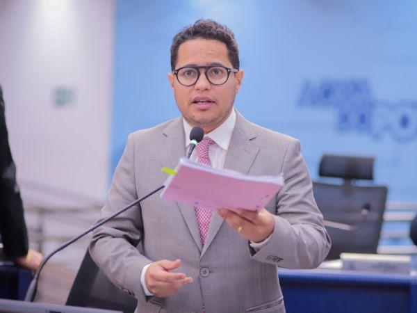 Com os debates sobre Orçamento 2025, Papy se recorda da luta para aumentar as emendas individuais dos vereadores. Com os debates sobre Orçamento 2025, Papy se recorda da luta para aumentar as emendas individuais dos vereadores.
