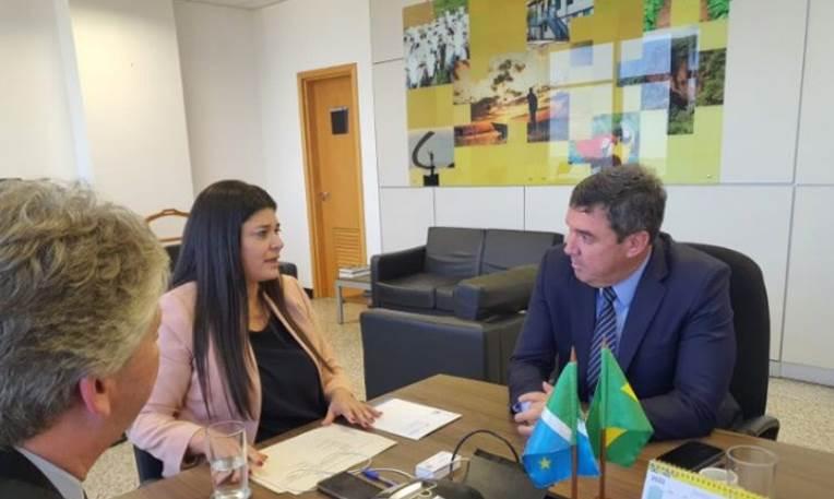 Rose Modesto apoia à candidatura do Goovernador Eduardo Riedel pela reeleição em 2026. Rose Modesto apoia à candidatura do Goovernador Eduardo Riedel pela reeleição em 2026.