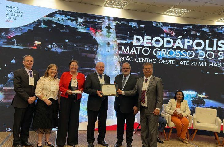 Saúde Bucal em Mato Grosso do Sul recebe prêmio nacional por desempenho e inovação. Saúde Bucal em Mato Grosso do Sul recebe prêmio nacional por desempenho e inovação.