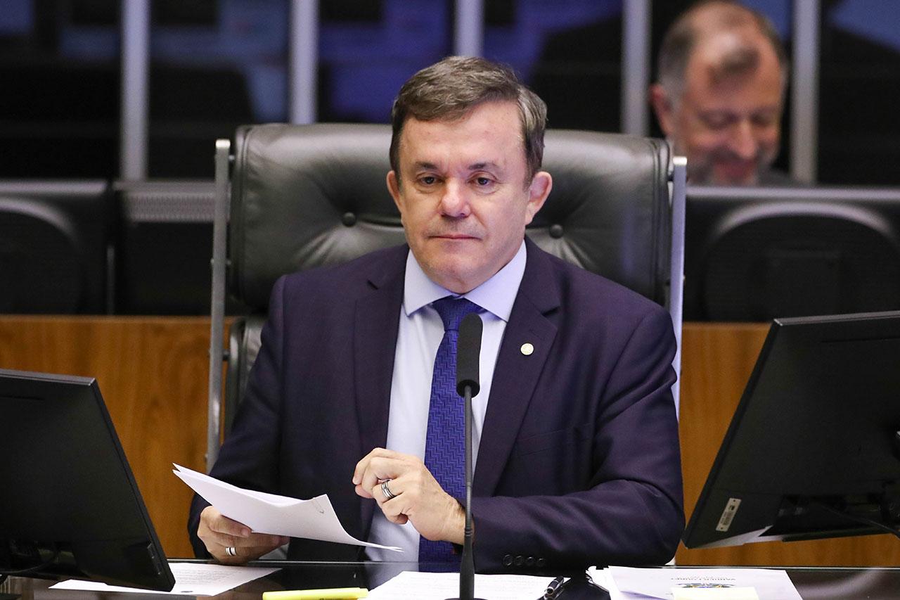 Vander Loubet garante mais R$ 2 milhões para dois poços em Reserva Indígena de Dourados. Vander Loubet garante mais R$ 2 milhões para dois poços em Reserva Indígena de Dourados.