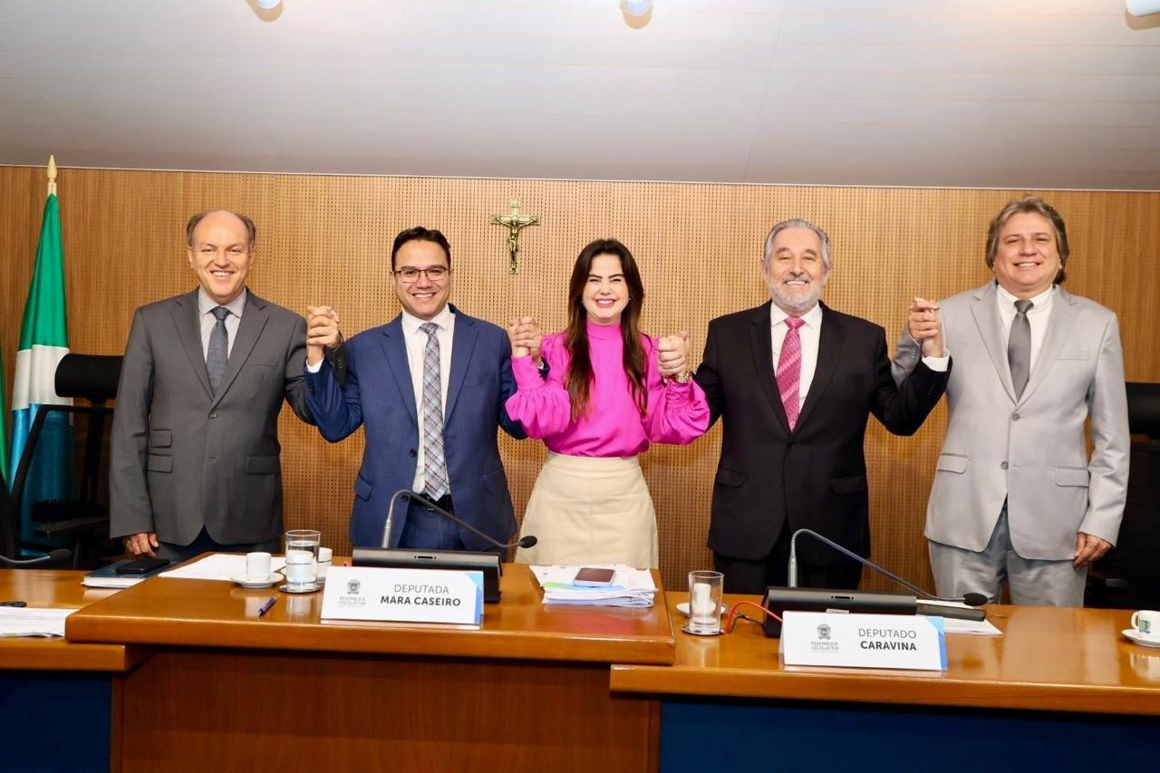 CCJR realiza última reunião do ano e apresenta balanço das atividades. CCJR realiza última reunião do ano e apresenta balanço das atividades.