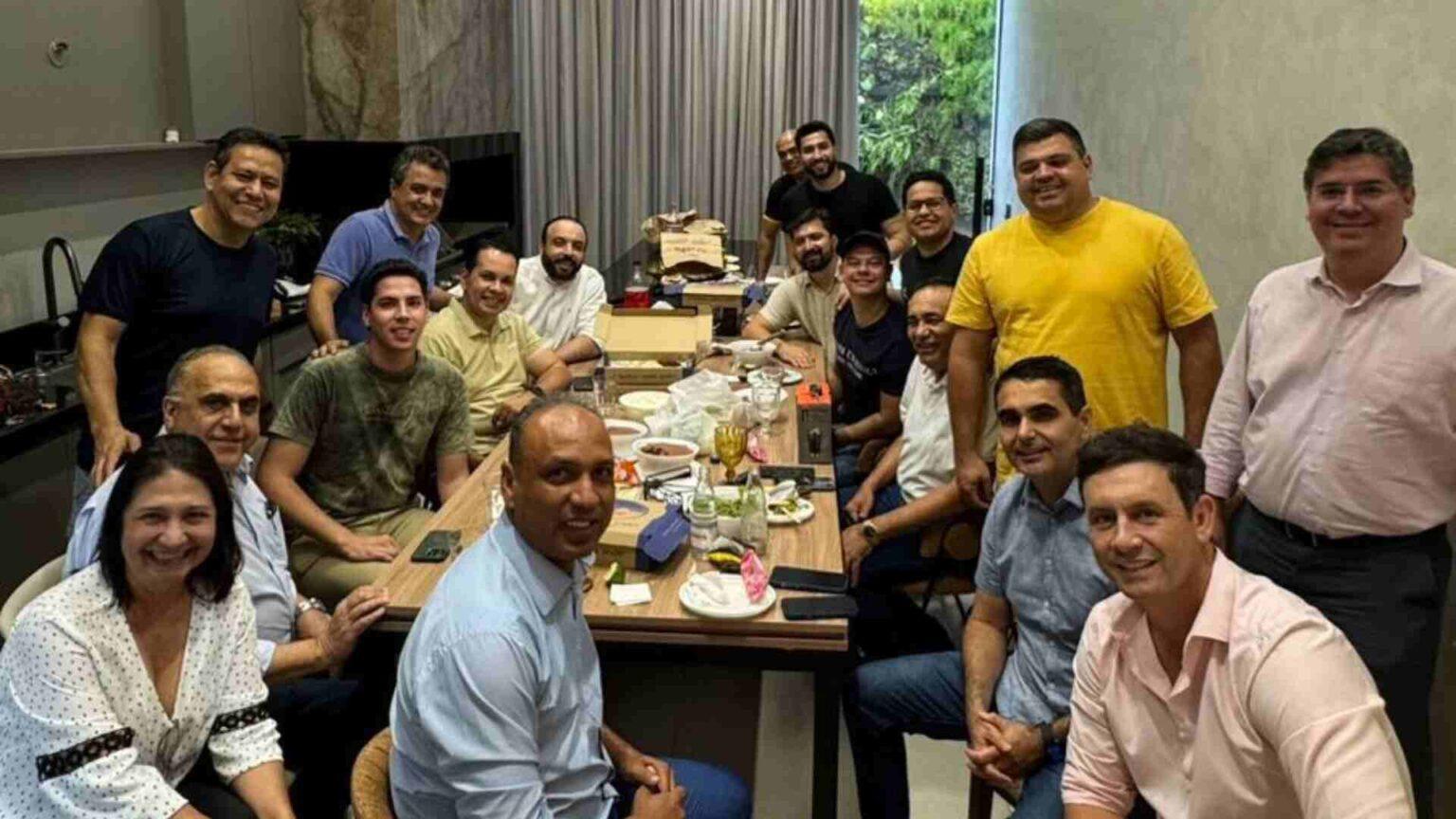 Papy se reúne para debater Mesa Diretora da câmara municipal,  para discutir a  presidência da casa de leis para o ano de 2025. Papy se reúne para debater Mesa Diretora da câmara municipal,  para discutir a  presidência da casa de leis para o ano de 2025.